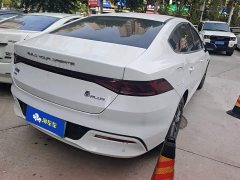 BYD Qin PLUS Glory Edition DM-i 55KM Leading - ფოტო 3