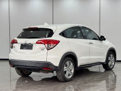 Honda Vezel 2020 220 TURBO CVT Elite - ფოტო 17