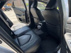 Toyota Avalon Hybrid 2.5L XLE Premium - ფოტო 12