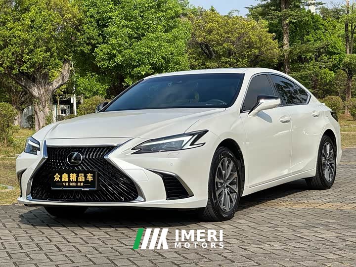 Lexus ES 200 Premium Edition - ავტომობილი ჩინეთიდან