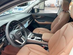 Audi Q7 55 TFSI quattro S line Sport - ფოტო 16