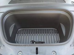 Tesla Model Y Rear-Wheel Drive - ფოტო 10