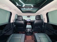 Lincoln Aviator 3.0T V6 AWD Premium - ფოტო 12