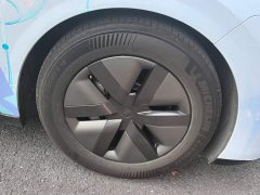 Li Auto MEGA Home Family Edition - ფოტო 6