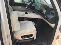 Li Auto MEGA Home Family Edition - ფოტო 8