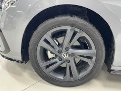 Volkswagen Golf 280TSI DSG R-Line 50th Anniversary Edition - ფოტო 9