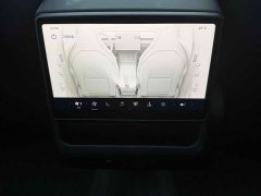 Tesla Model Y L Long Range All-Wheel Drive - ფოტო 10