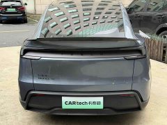 Tesla Model Y L Long Range All-Wheel Drive - ფოტო 4