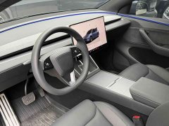 Tesla Model Y L Long Range All-Wheel Drive - ფოტო 7