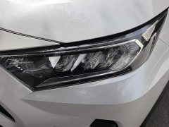 Toyota RAV4 2.0L CVT FWD Urban Edition - ფოტო 5