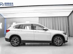BMW X1 2021 sDrive25Li Leading Edition - ფოტო 4