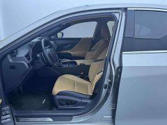 Lexus ES 200 Excellence Edition - ფოტო 5