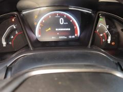 Honda Civic 2021 Hatchback 220 Turbo CVT Trendy Control - ფოტო 14