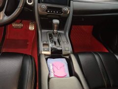 Honda Civic 2021 Hatchback 220 Turbo CVT Trendy Control - ფოტო 16