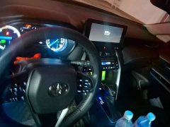 Toyota Harrier Hybrid 2.5L CVT FWD Luxury - ფოტო 13