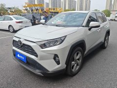 Toyota RAV4 2021 2.0L CVT FWD Fashion Plus Edition - ფოტო 1