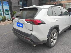 Toyota RAV4 2021 2.0L CVT FWD Fashion Plus Edition - ფოტო 3