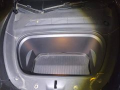 Tesla Model Y Standard Range RWD - ფოტო 10