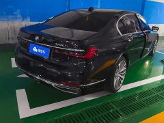 BMW 7 Series 740Li Premier M Sport Package - ფოტო 3