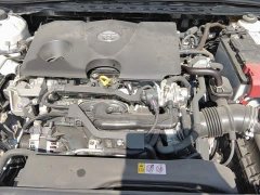 Toyota Camry 2.0G Luxury Edition - ფოტო 9