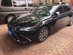 Lexus ES 2022 300h Excellence Edition - ფოტო 1