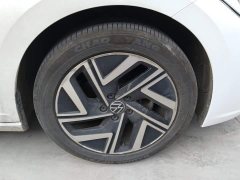 Volkswagen Sagitar 300TSI DSG Excellence Edition - ფოტო 6
