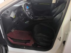 SAIC MG i5 1.5L CVT Diamond Edition - ფოტო 9