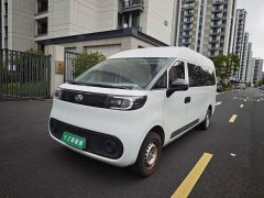 Dà Ná Dana V1 Long Wheelbase High Roof Multifunctional Edition (62kWh) - photo 1