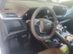 Toyota Gravia 2024 2.5L Hybrid Prestige Plus AWD - ფოტო 12