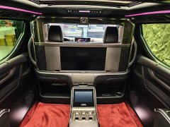 Lexus LM 2020 300h Four-Seat Royal Edition - ფოტო 19