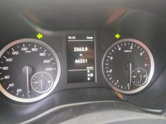 Mercedes-Benz Vito 2020 2.0T Elite 7-Seater - ფოტო 14