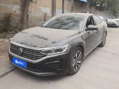 Volkswagen Passat 330TSI Luxury - ფოტო 1