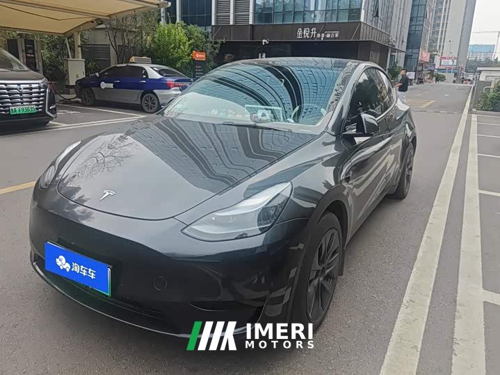 Tesla Model Y 2024 Rear-Wheel Drive - ავტომობილი ჩინეთიდან