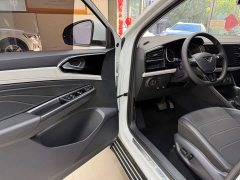 Volkswagen Jetta VS5 280TSI Automatic Comfort Edition - ფოტო 8