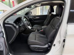 Nissan Qashqai 2.0L CVT XV Premium Luxury - ფოტო 16