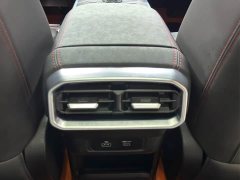 Jetour Jietu Traveler 2023 2.0T AWD Traverse PRO - ფოტო 15