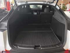 Tesla Model Y Rear-Wheel Drive - ფოტო 4