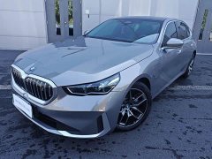 BMW i5 2025 eDrive 35L Luxury Package - ფოტო 1