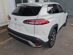 Toyota Frontlander 2.0L CVT Luxury - ფოტო 3