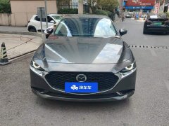 Mazda3 Axela 2022 2.0L Automatic Radiance Edition - ფოტო 2