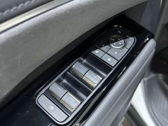 Lexus LM 2023 500h Six-Seat Premium Edition - ფოტო 7