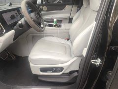AITO M9 Extended Range Ultra 42kWh 6-Seater - ფოტო 9
