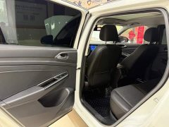 Volkswagen Jetta VS7 Panda Edition 1.4T Automatic Deluxe Pro - ფოტო 17