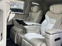 Lexus LM 2023 500h Six-Seat Premium Edition - ფოტო 11