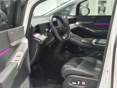 XPeng X9 640 AWD High Performance Max - ფოტო 7