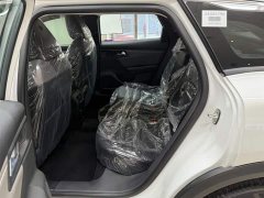 Dongfeng Versailles C5 X 2024 1.6T Extraordinary Edition - ფოტო 18