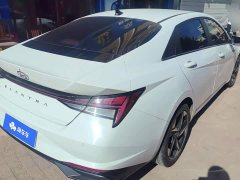 Hyundai Elantra 2022 1.5L CVT GLX Elite - ფოტო 3