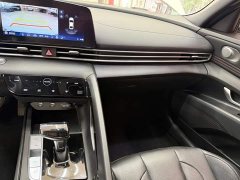 Hyundai Elantra 2022 1.5L CVT 20th Anniversary Edition - ფოტო 12