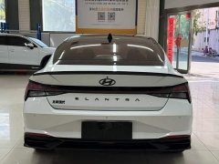 Hyundai Elantra 2022 1.5L CVT 20th Anniversary Edition - ფოტო 5