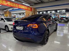 Tesla Model Y Long Range All-Wheel Drive - ფოტო 10